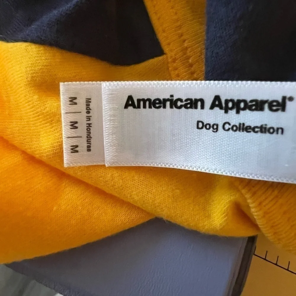 Hand Pressed Dog T-Shirt, Medium American Apoarel Dog Collection, BN